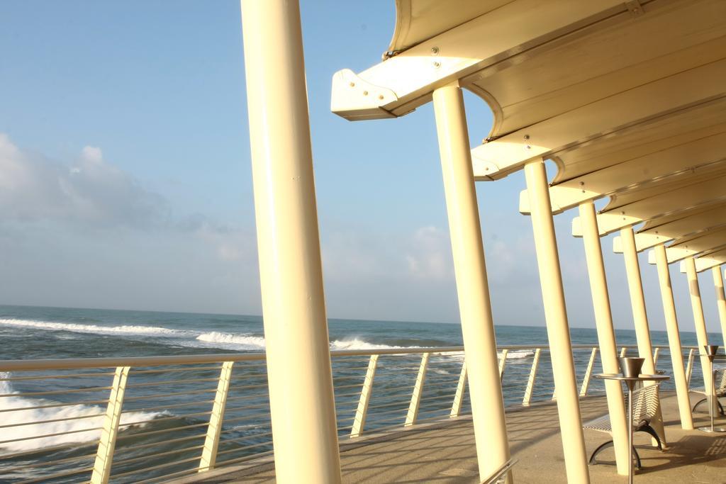 Hotel Ornella Lido di Camaiore Exteriör bild