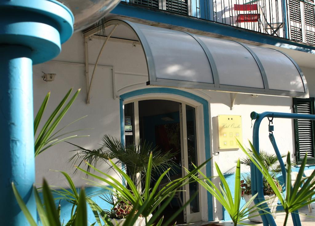Hotel Ornella Lido di Camaiore Exteriör bild